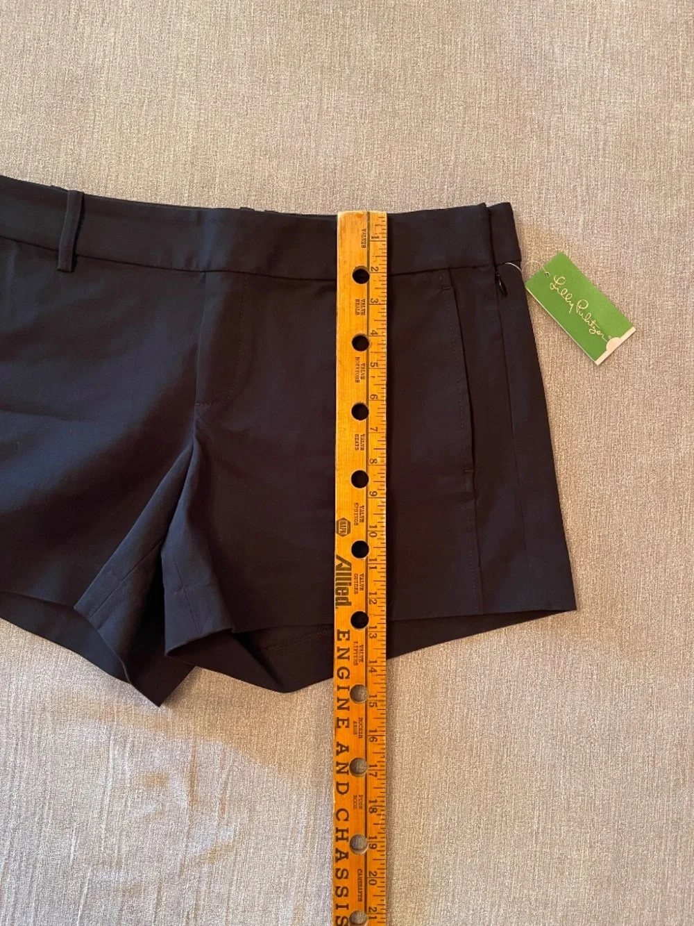 Lilly Pulitzer Women's Mini Shorts Sloane Black Side Zip Size 12 NWT! - Picture 4 of 10